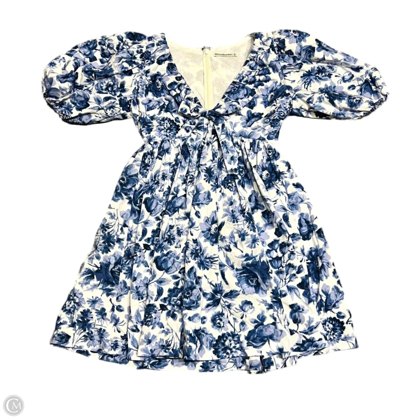 Dress Casual Short By Abercrombie And Fitch In Blue & White, Size: S