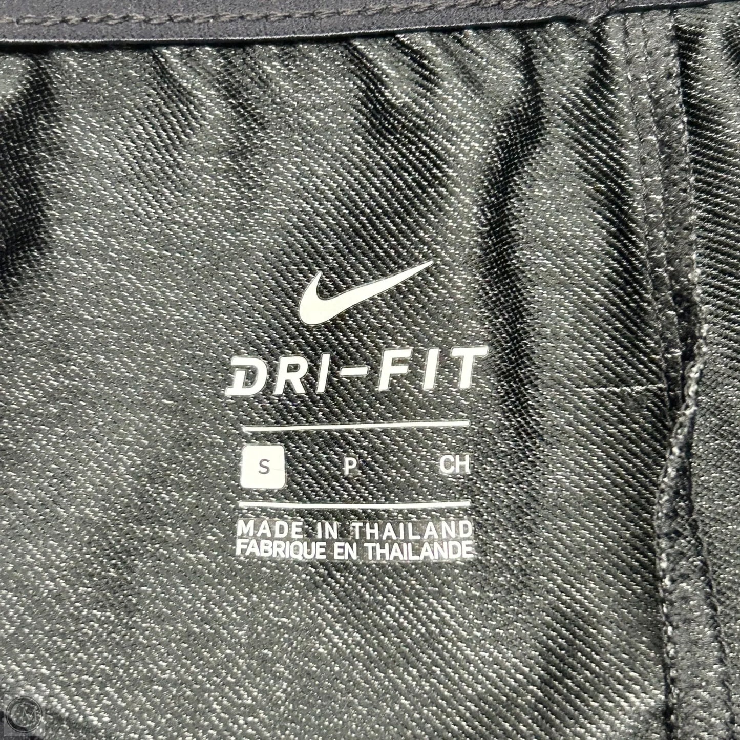 Athletic Shorts By Nike In Grey, Size: 4