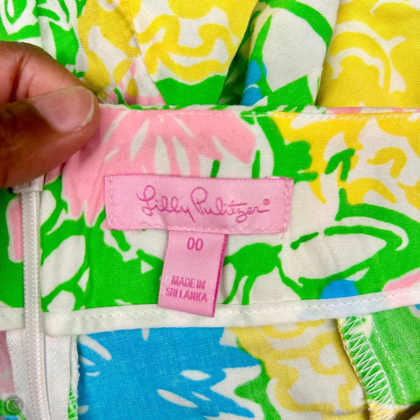 Shorts Designer By Lilly Pulitzer In Green & Pink, Size: 00