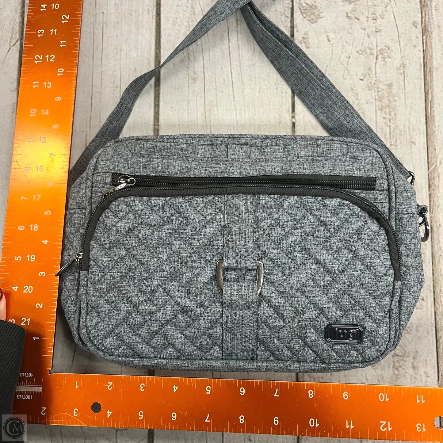 Crossbody By Lug, Size: Medium