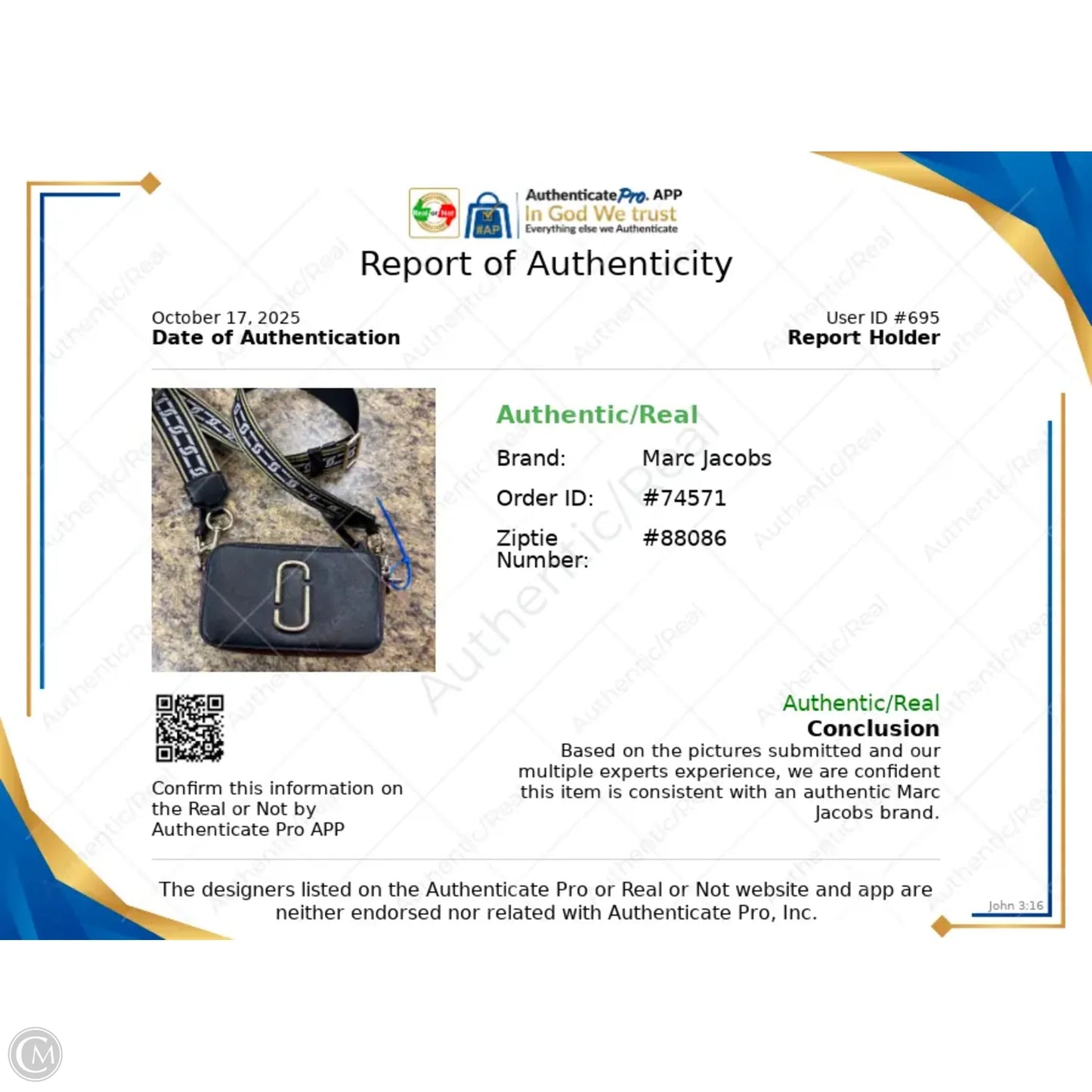 Crossbody Luxury Designer By Marc Jacobs, Size: Medium