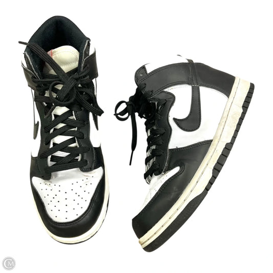 Shoes Sneakers By Nike In Black & White, Size: 8.5