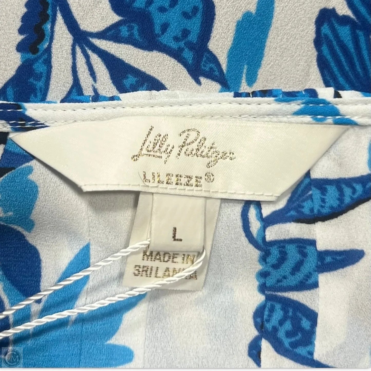 Top Long Sleeve Designer By Lilly Pulitzer In Blue & White, Size: L