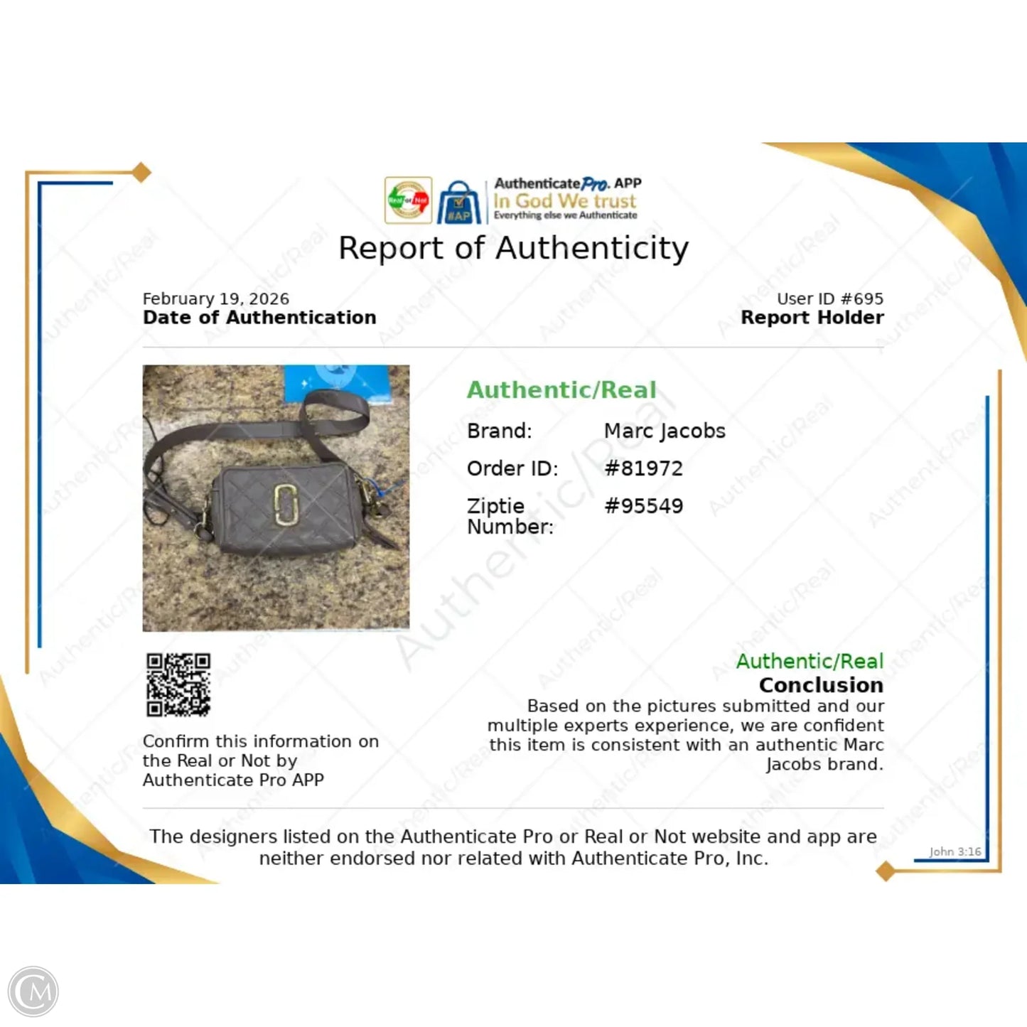 Crossbody Luxury Designer By Marc Jacobs, Size: Medium