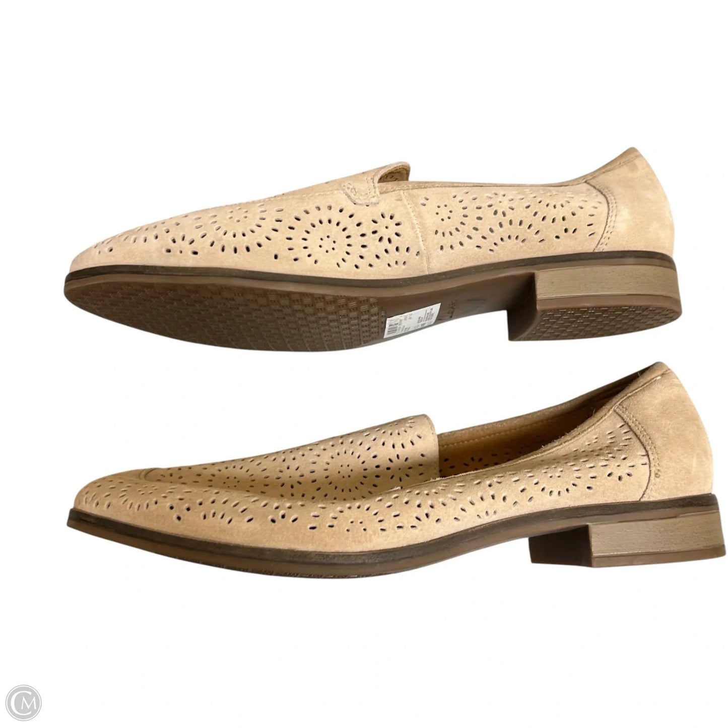 Shoes Flats By Clarks In Tan, Size: 11