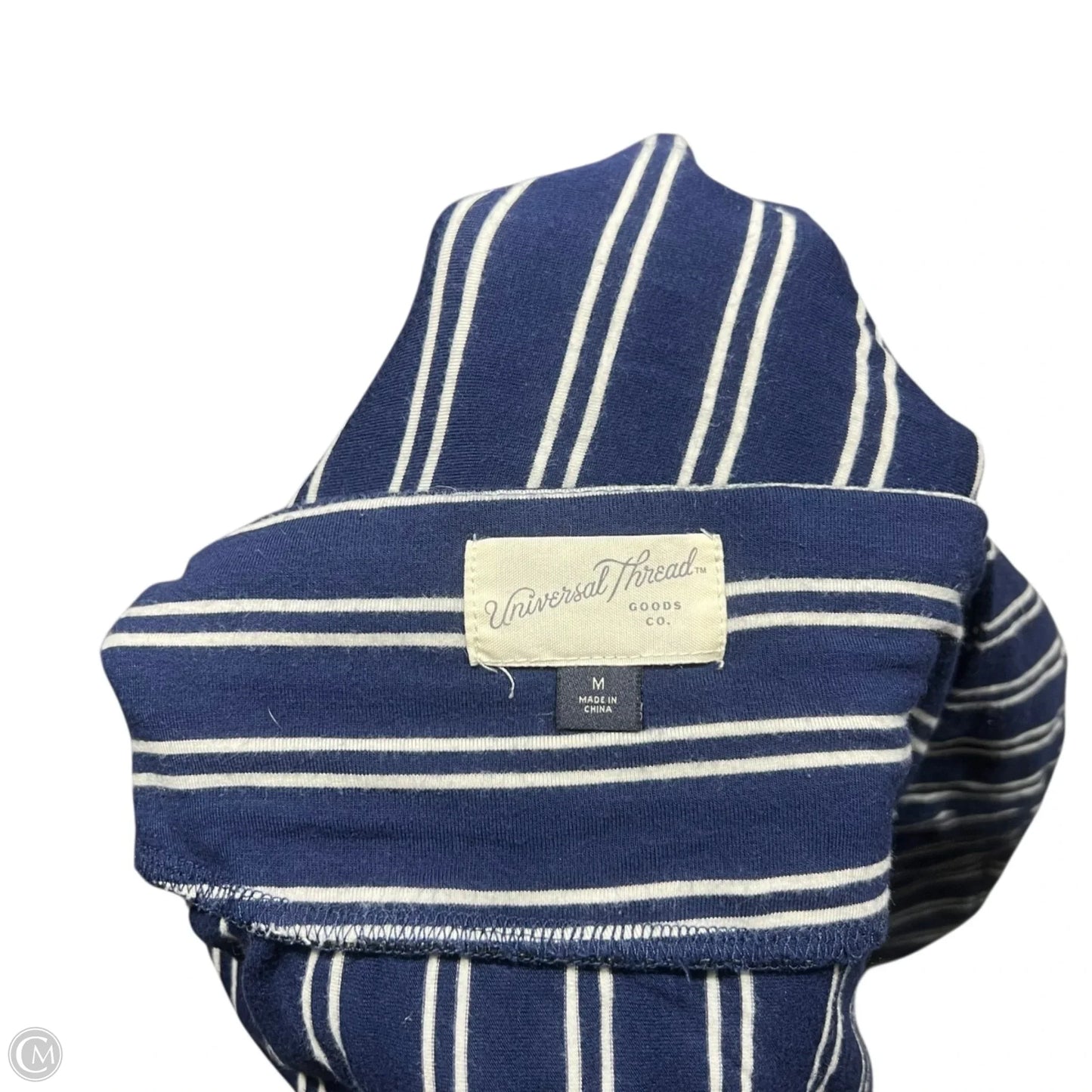 Top Short Sleeve By Universal Thread In Blue & White, Size: M