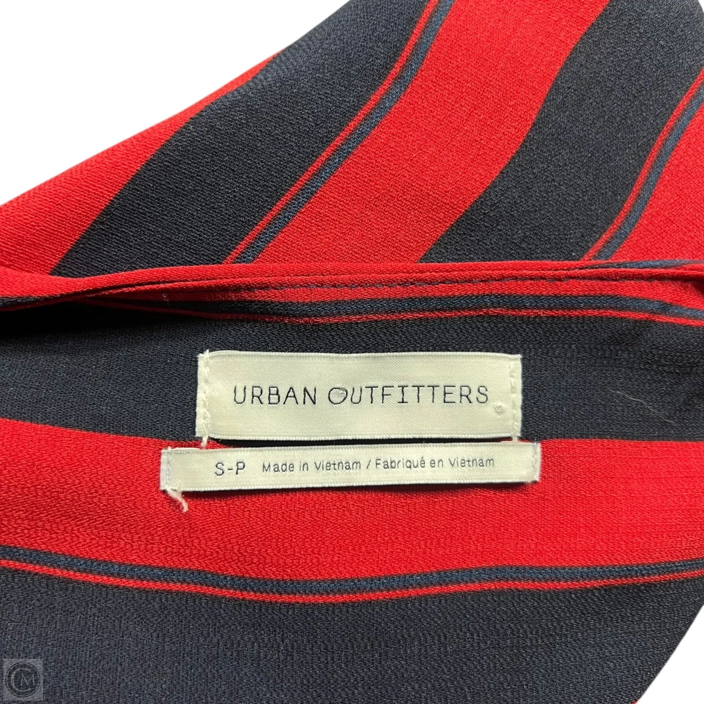 Top Long Sleeve By Urban Outfitters In Blue & Red, Size: S