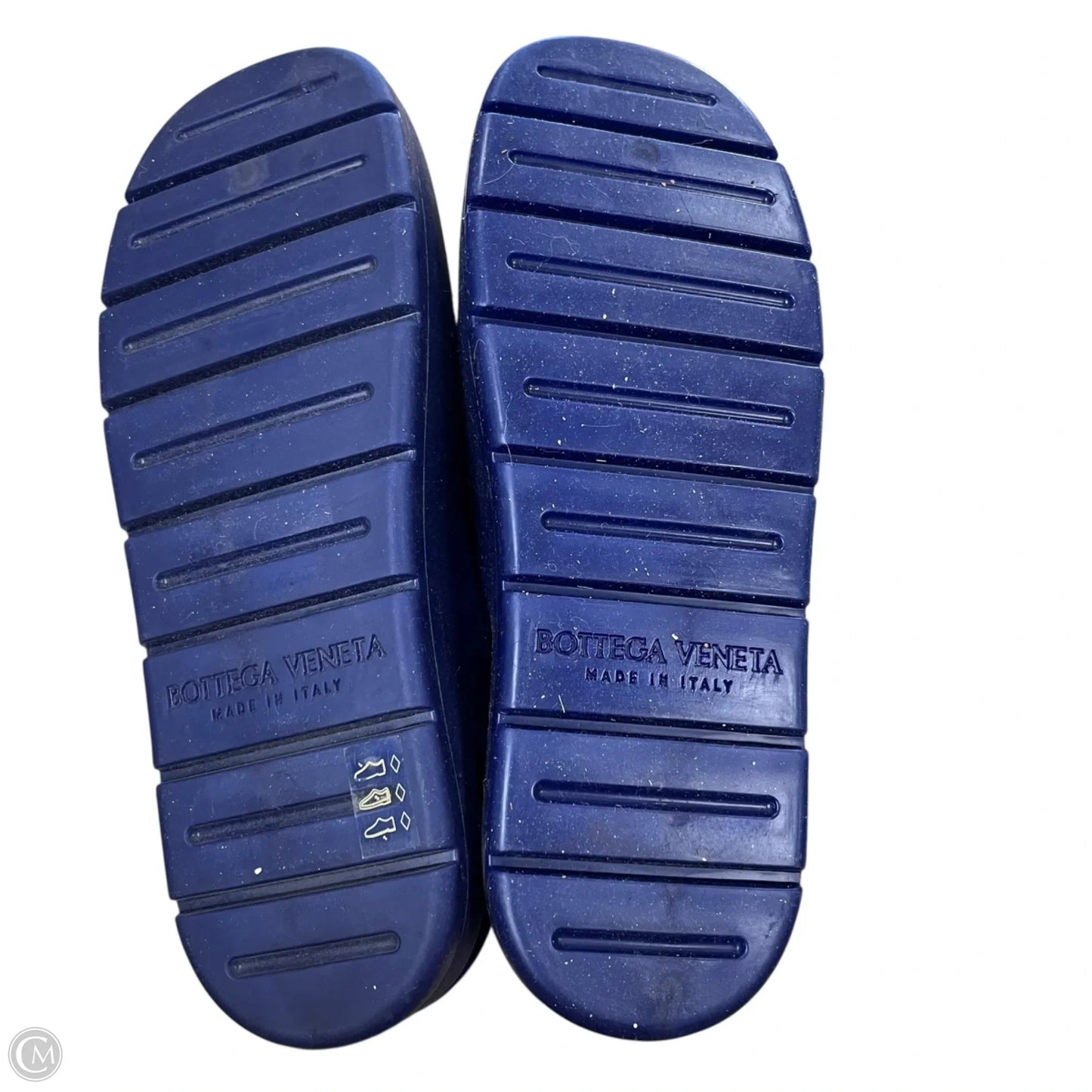 Shoes Luxury Designer By Bottega Veneta In Blue, Size: 6.5