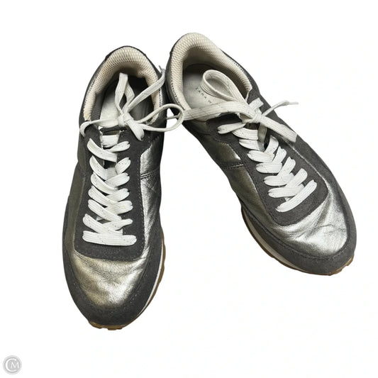 Shoes Sneakers By Zara In Silver, Size: 5.5