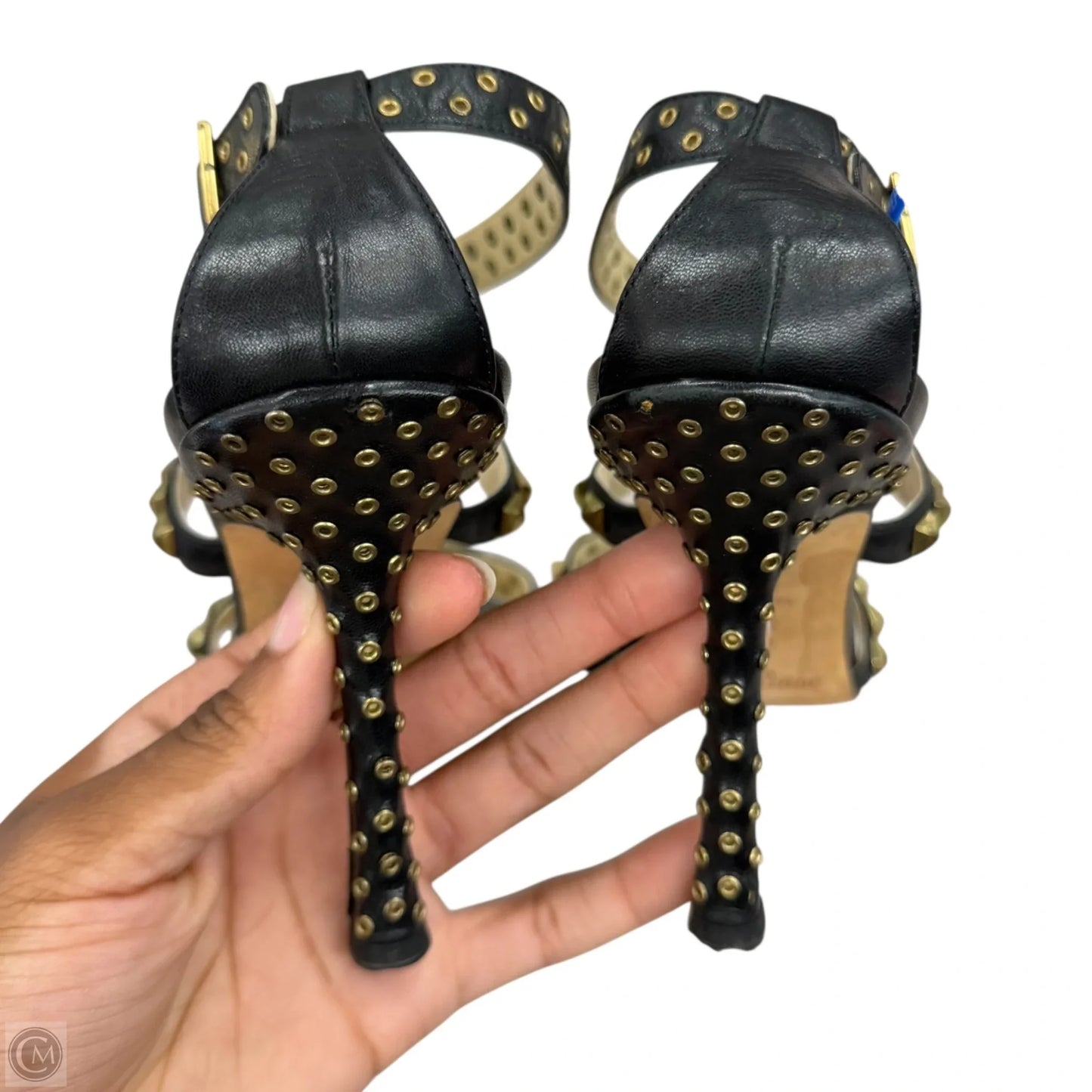 Sandals Luxury Designer By Jimmy Choo In Black & Gold, Size: 7