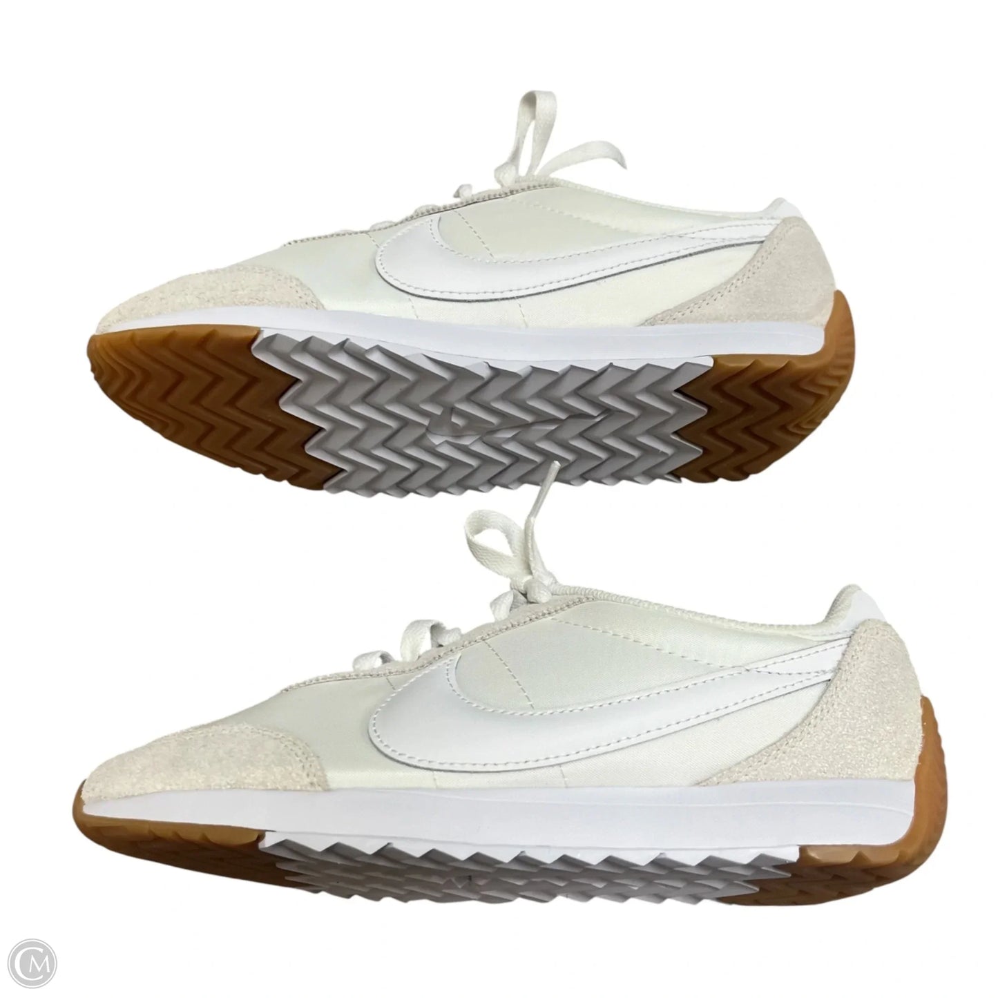 Shoes Sneakers By Nike In White, Size: 7