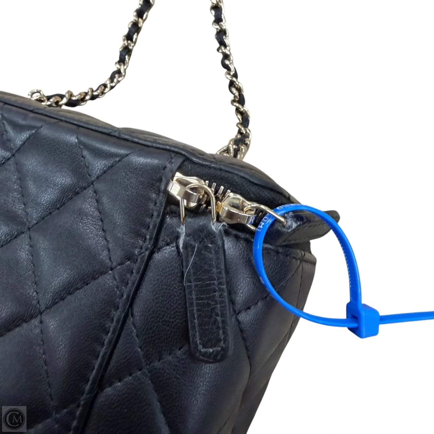 Crossbody Luxury Designer By Chanel, Size: Small