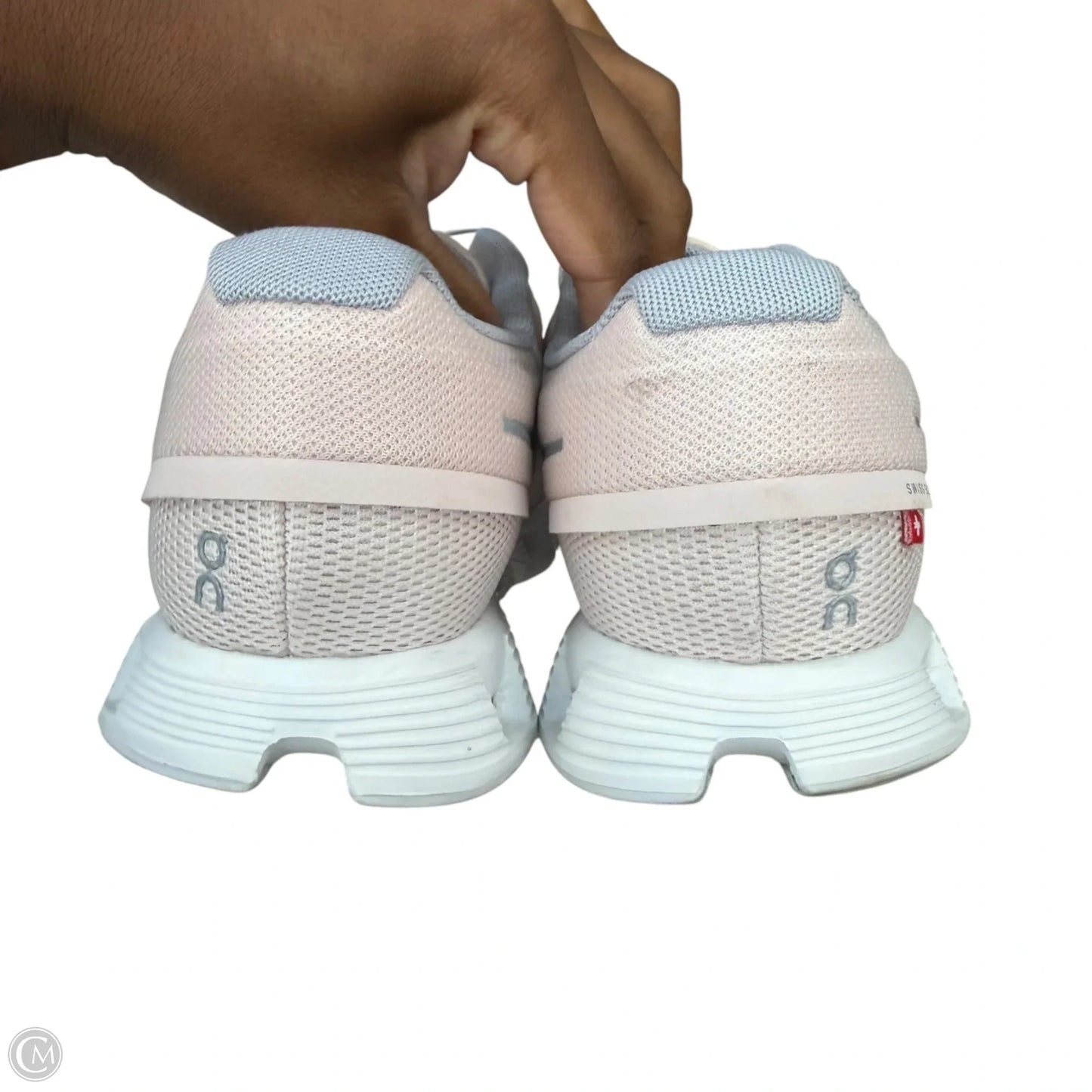 Shoes Athletic By On Cloud In Grey & Pink, Size: 9