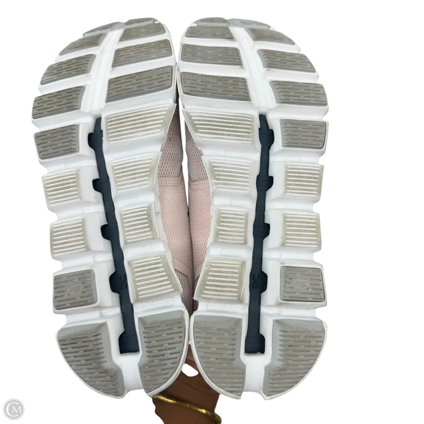 Shoes Athletic By On Cloud In Grey & Pink, Size: 9