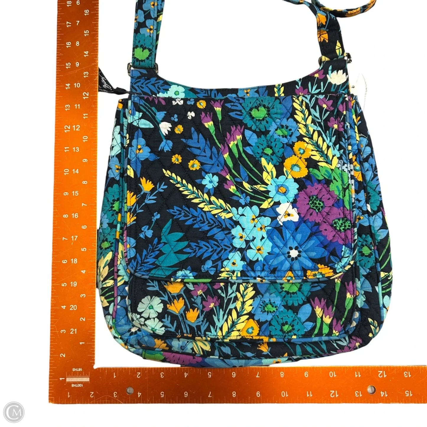 Handbag By Vera Bradley, Size: Medium