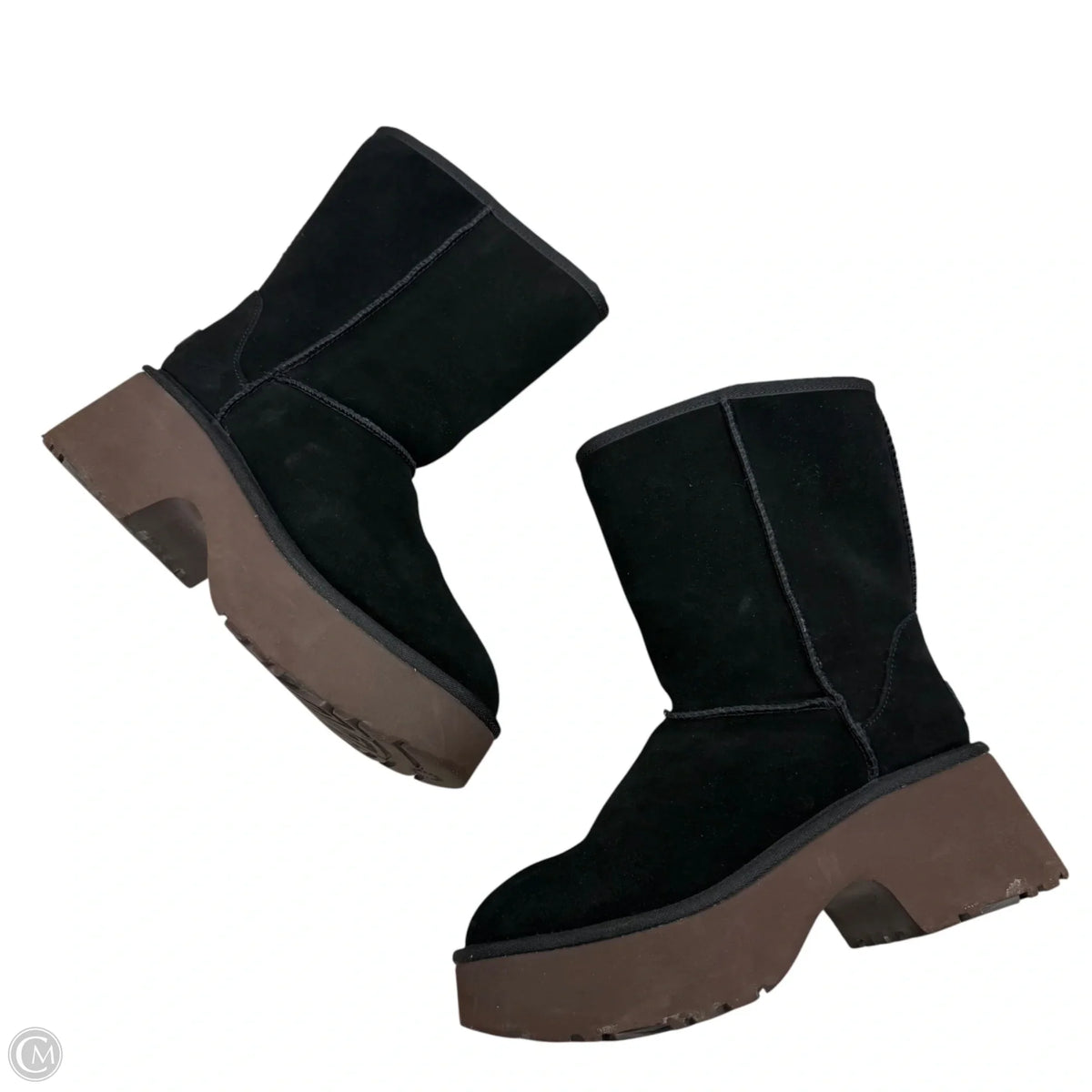Boots Designer By Ugg In Black, Size: 9