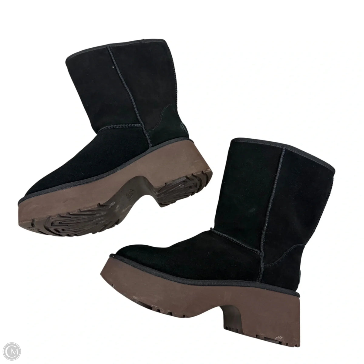 Boots Designer By Ugg In Black, Size: 9