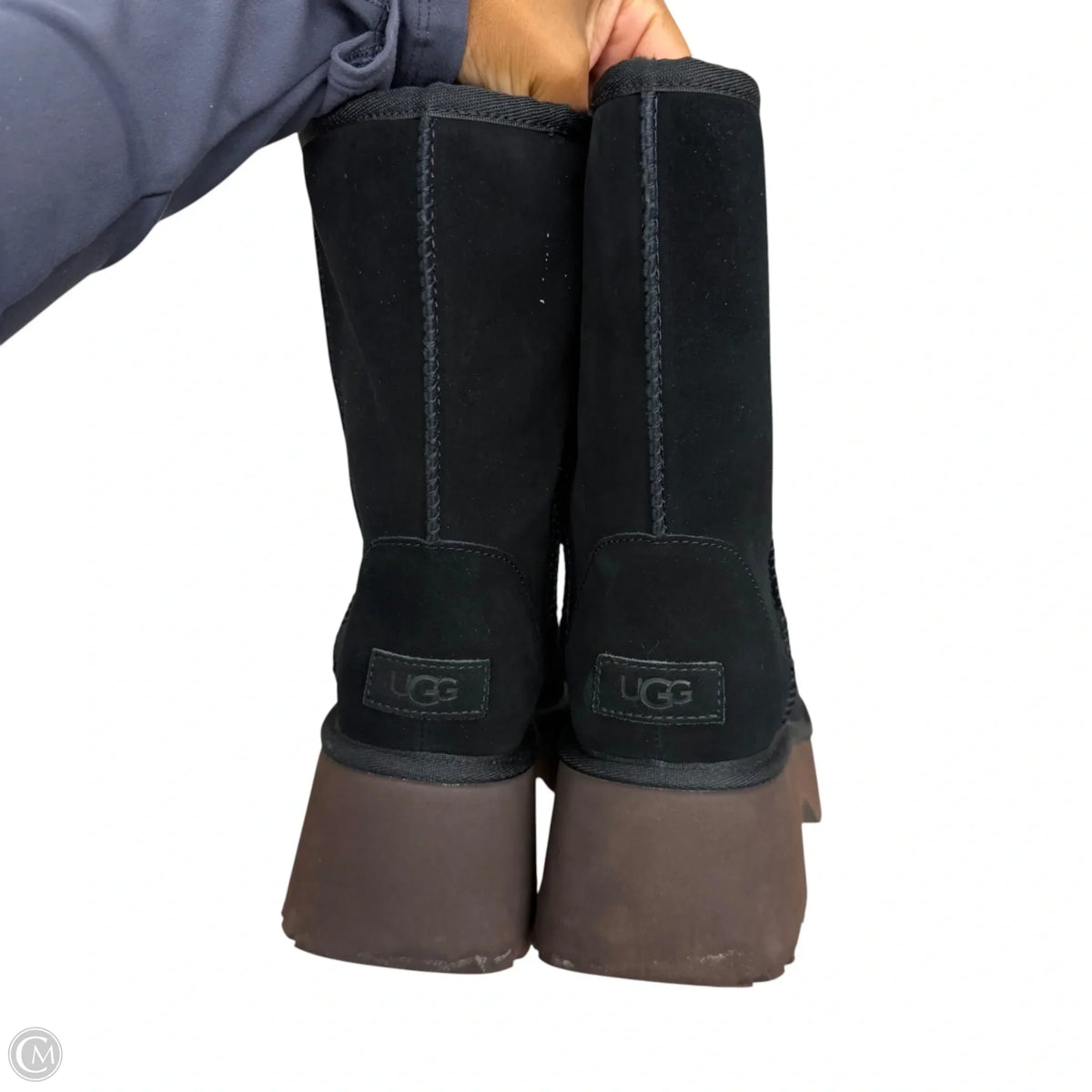 Boots Designer By Ugg In Black, Size: 9