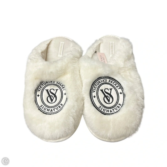 Slippers By Victorias Secret In Black & White, Size: