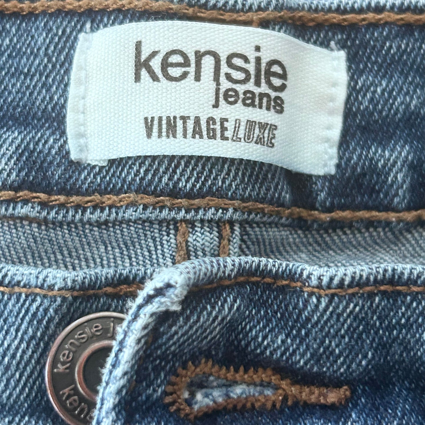 Shorts By Kensie  Size: 4