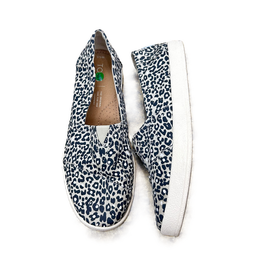 Leopard Print Shoes Flats By Toms, Size: 6.5