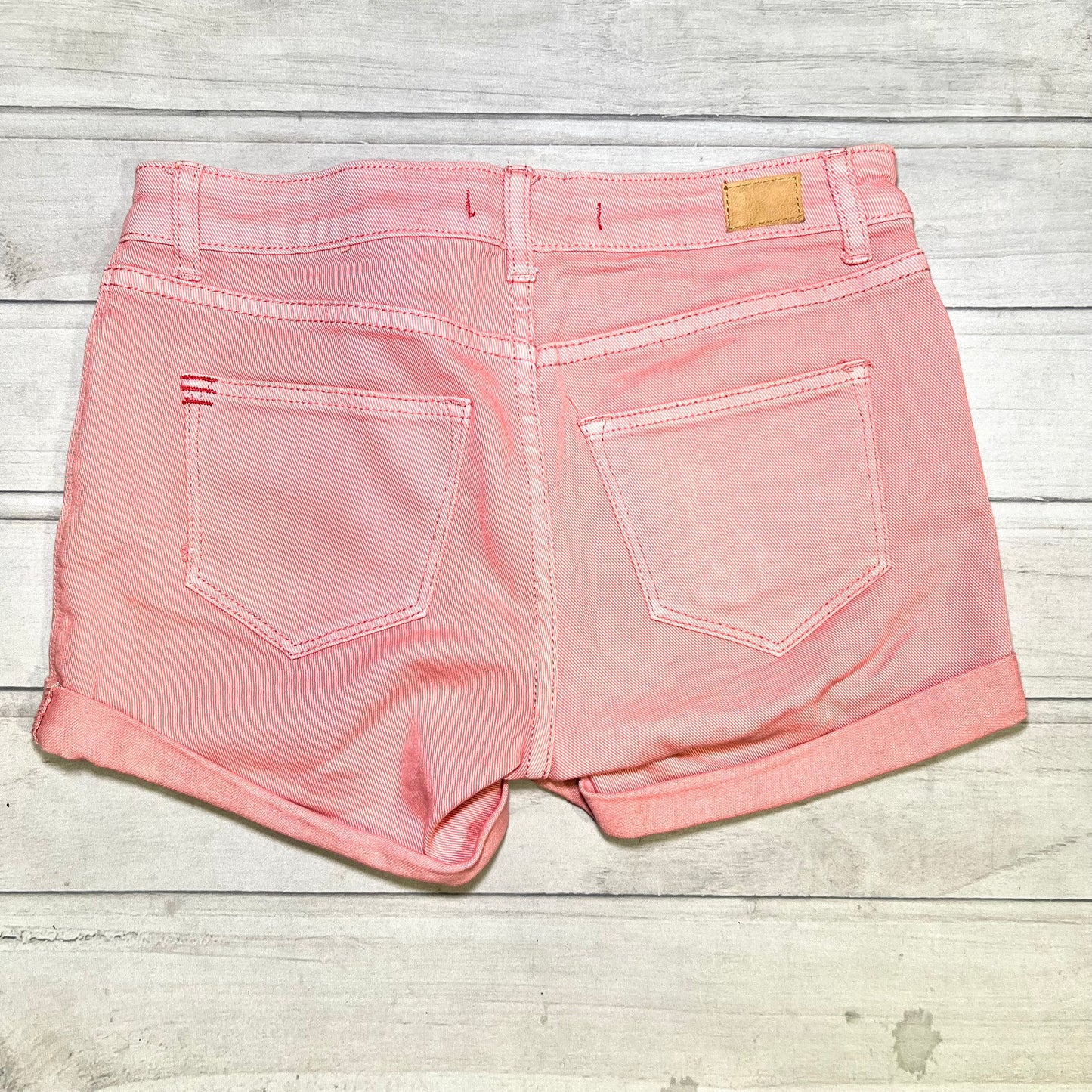 Shorts By Bdg  Size: 2