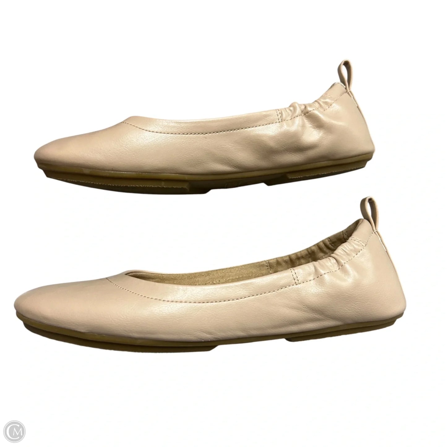 Shoes Flats By Cushionaire In Beige, Size: 9