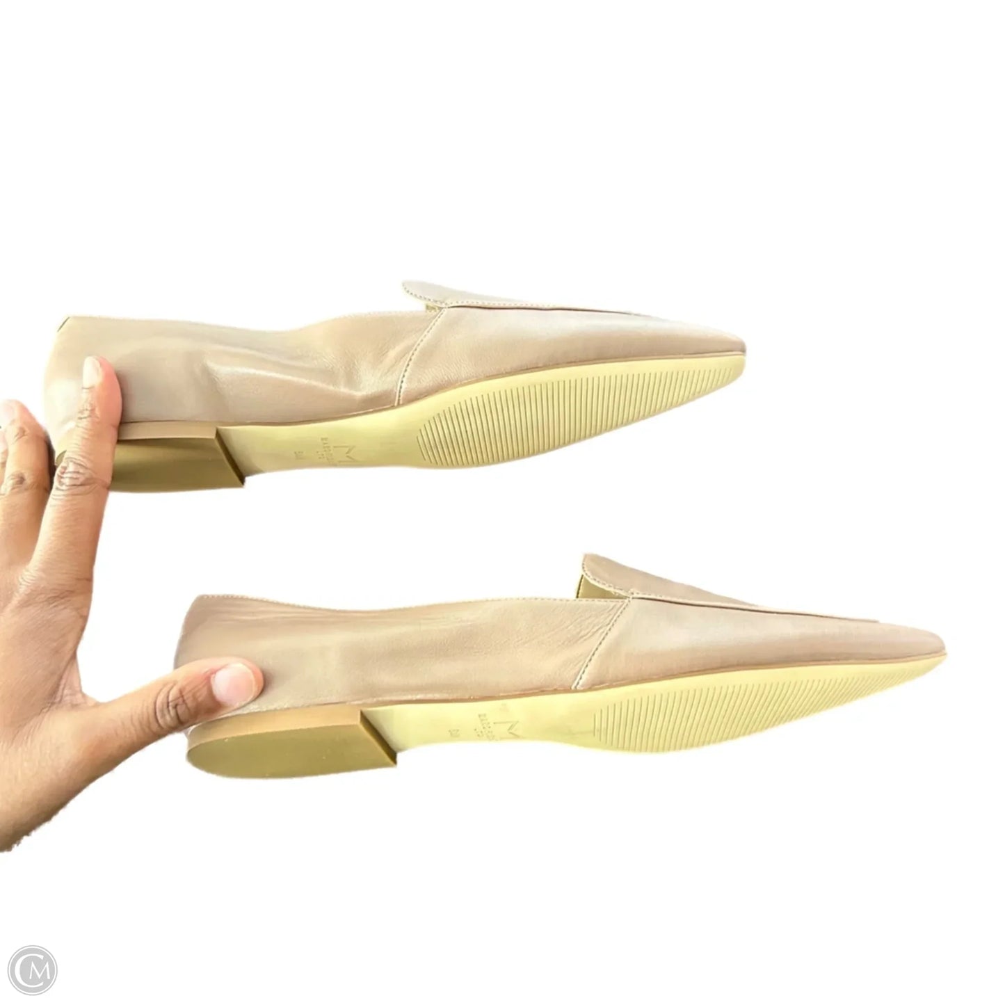 Shoes Flats By Marc Fisher In Beige, Size: 8.5