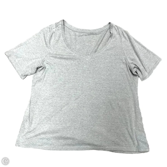 Top Short Sleeve Basic By Lane Bryant In Grey, Size: 1x