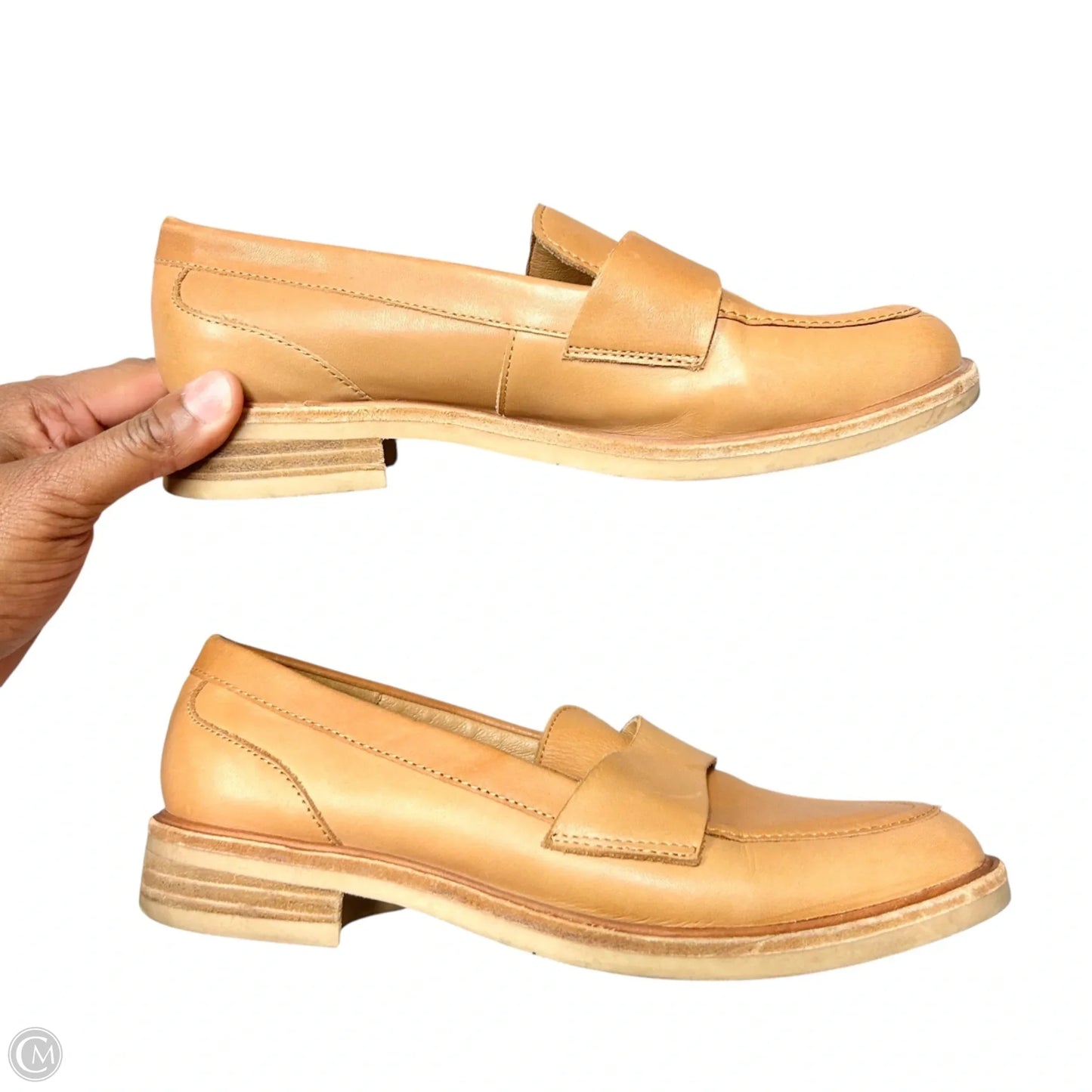 Shoes Flats By Crown Vintage In Tan, Size: 6.5