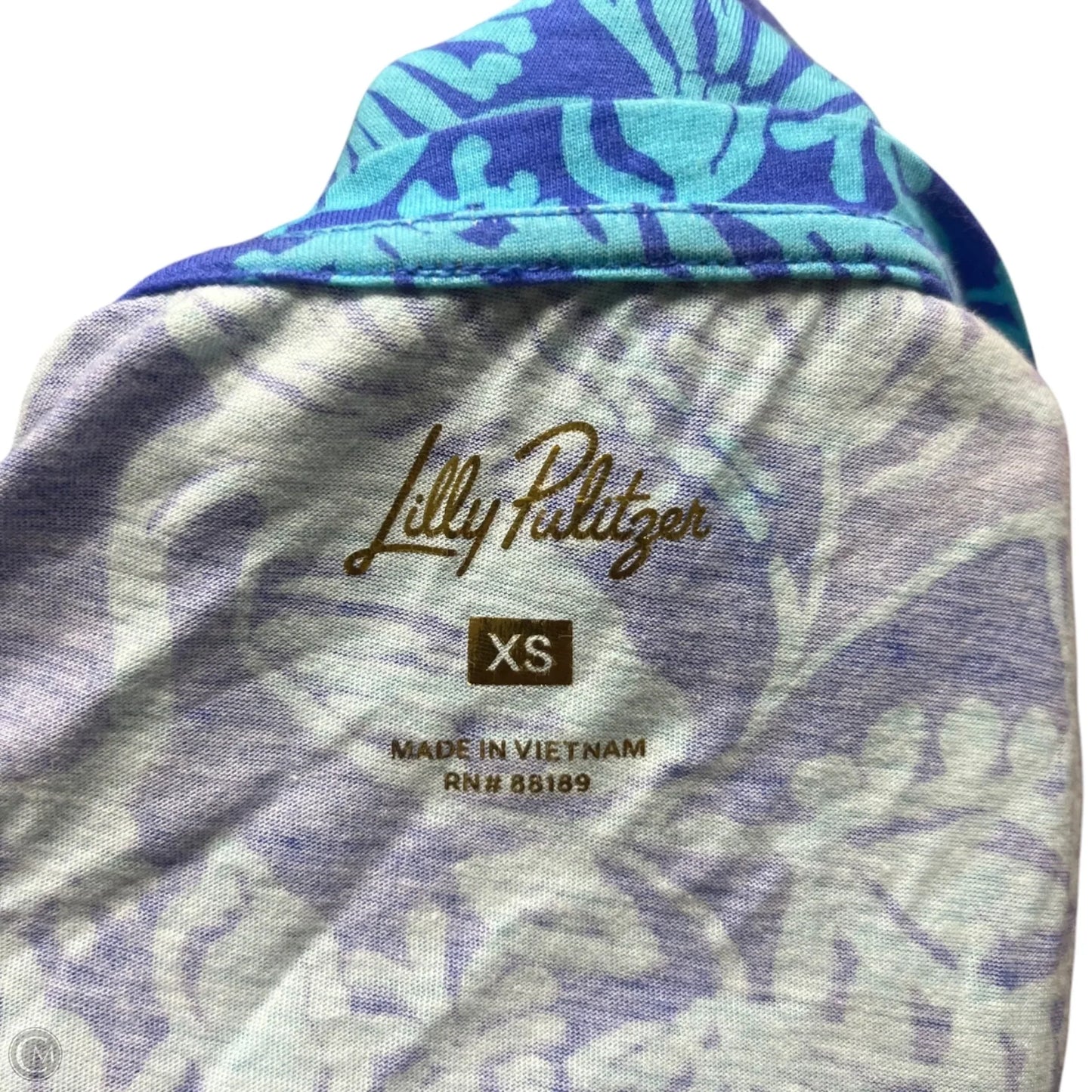Top Short Sleeve Designer By Lilly Pulitzer In Blue, Size: Xs