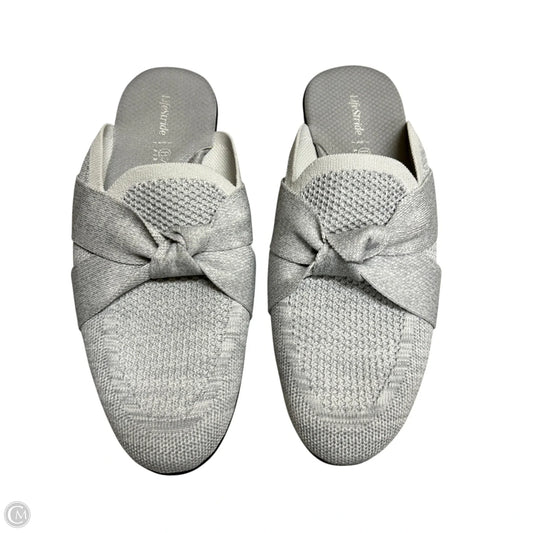 Shoes Flats By Life Stride In Grey, Size: 9.5