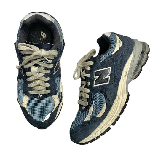 Shoes Sneakers By New Balance In Blue, Size: 6.5