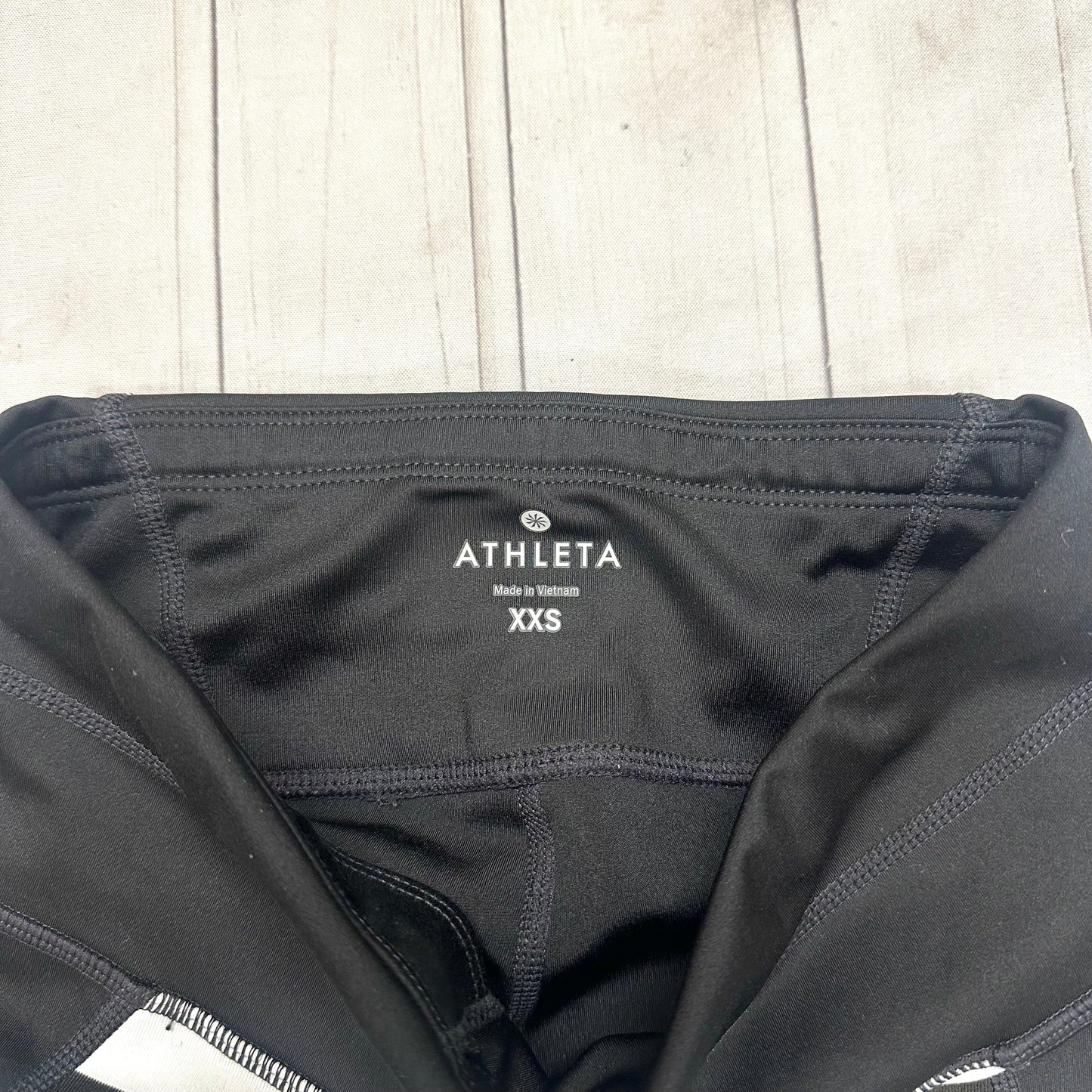 Athletic Leggings Capris By Athleta In Black & White, Size: Xxs