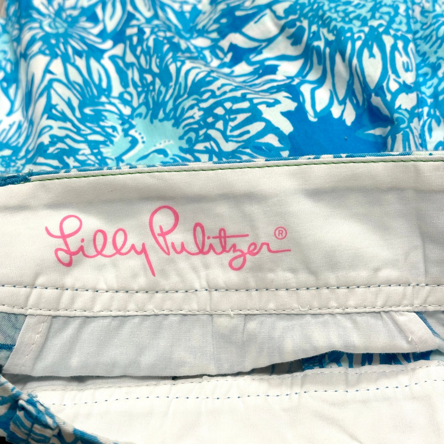 Shorts Designer By Lilly Pulitzer In Blue & White, Size: 0