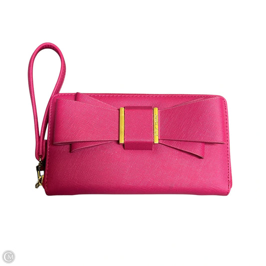 Wristlet By Betsey Johnson, Size: Medium