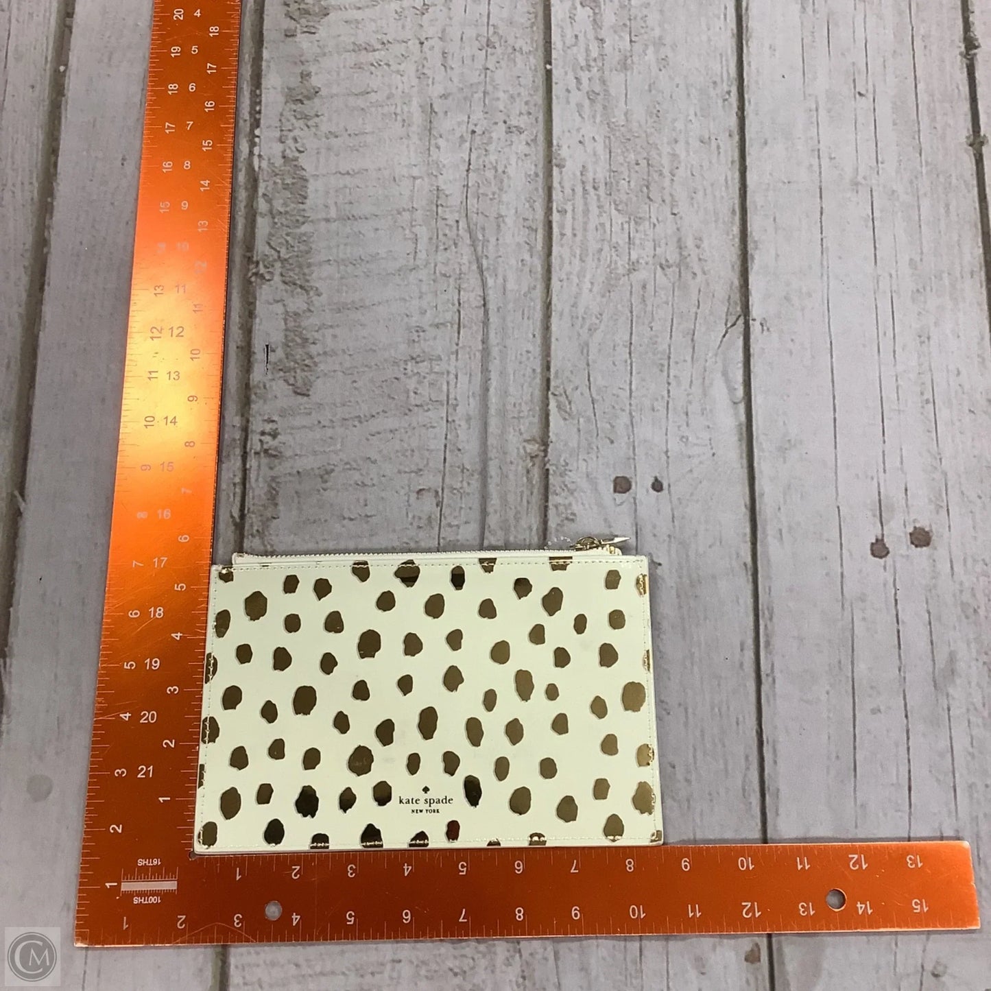 Clutch Designer By Kate Spade, Size: Medium