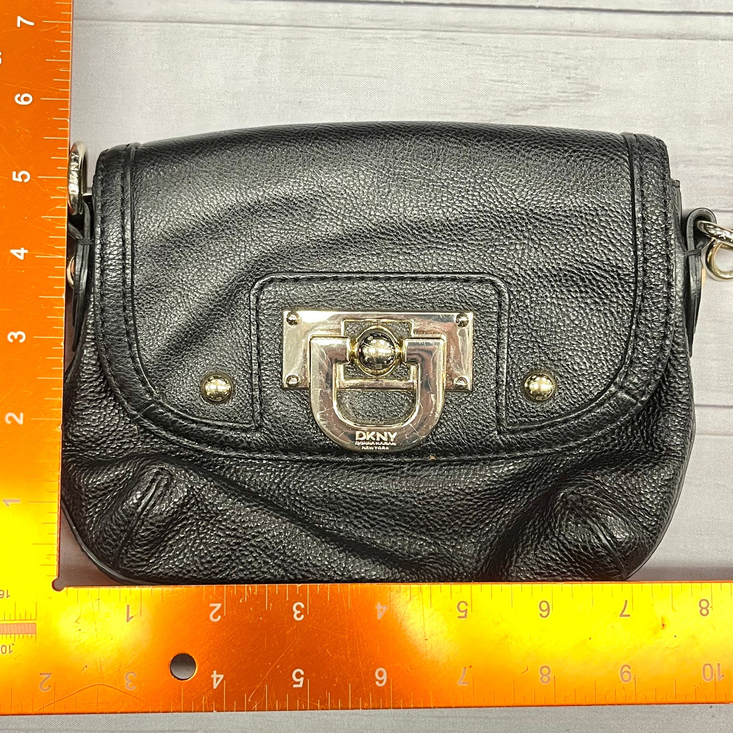 Crossbody Leather By Dkny  Size: Small