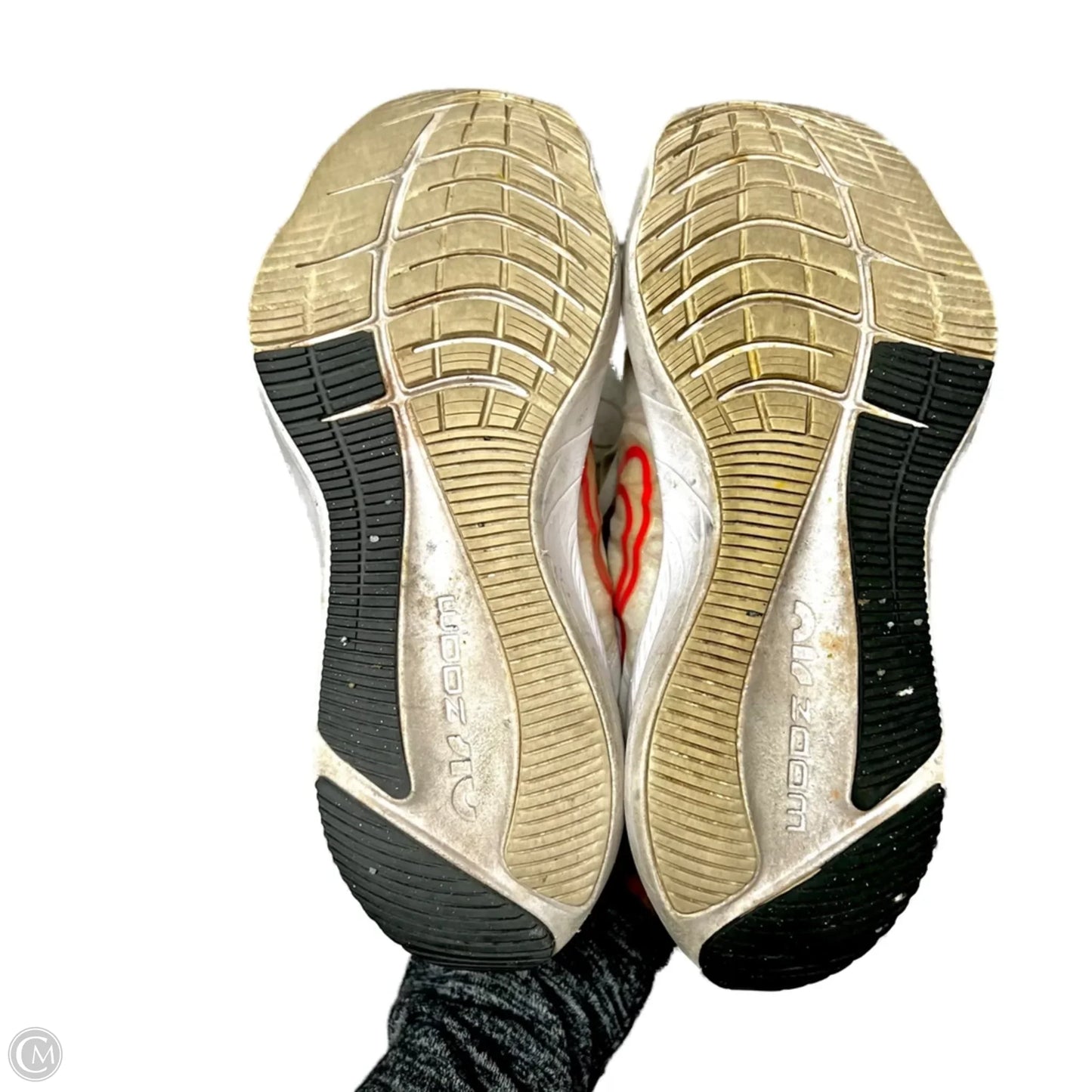 Shoes Sneakers By Nike In White, Size: 7.5