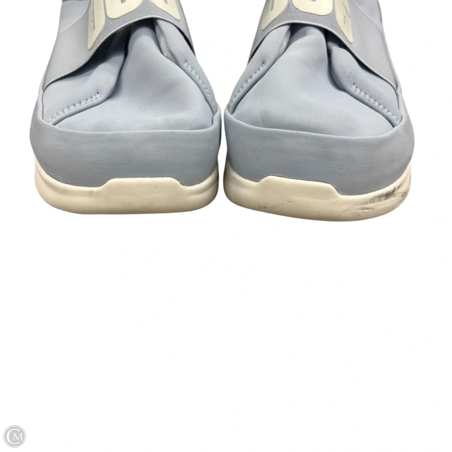 Shoes Designer By Ugg In Blue & White, Size: 9