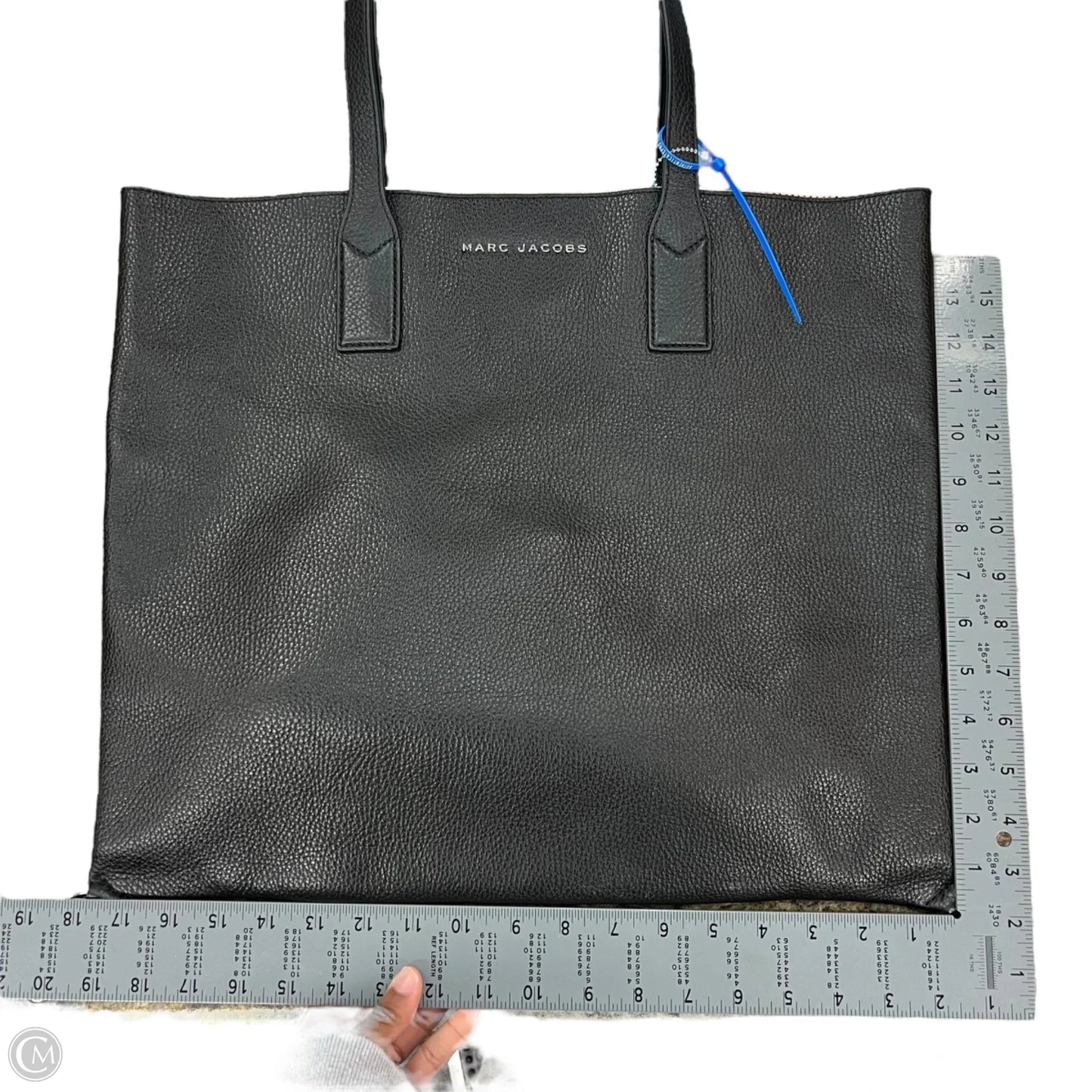 Tote Luxury Designer By Marc Jacobs, Size: Large