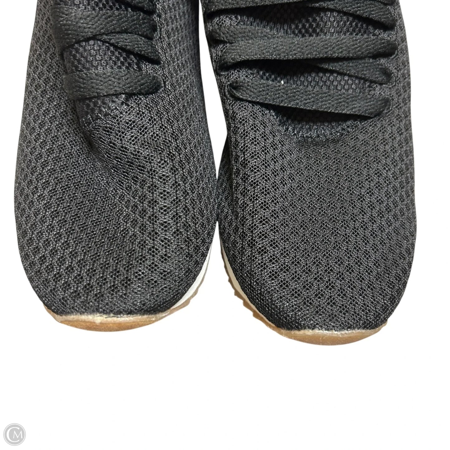 Shoes Sneakers By Primark In Black & White, Size: 6