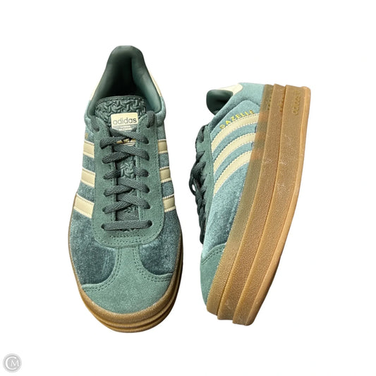 Shoes Sneakers By Adidas In Green, Size: 6