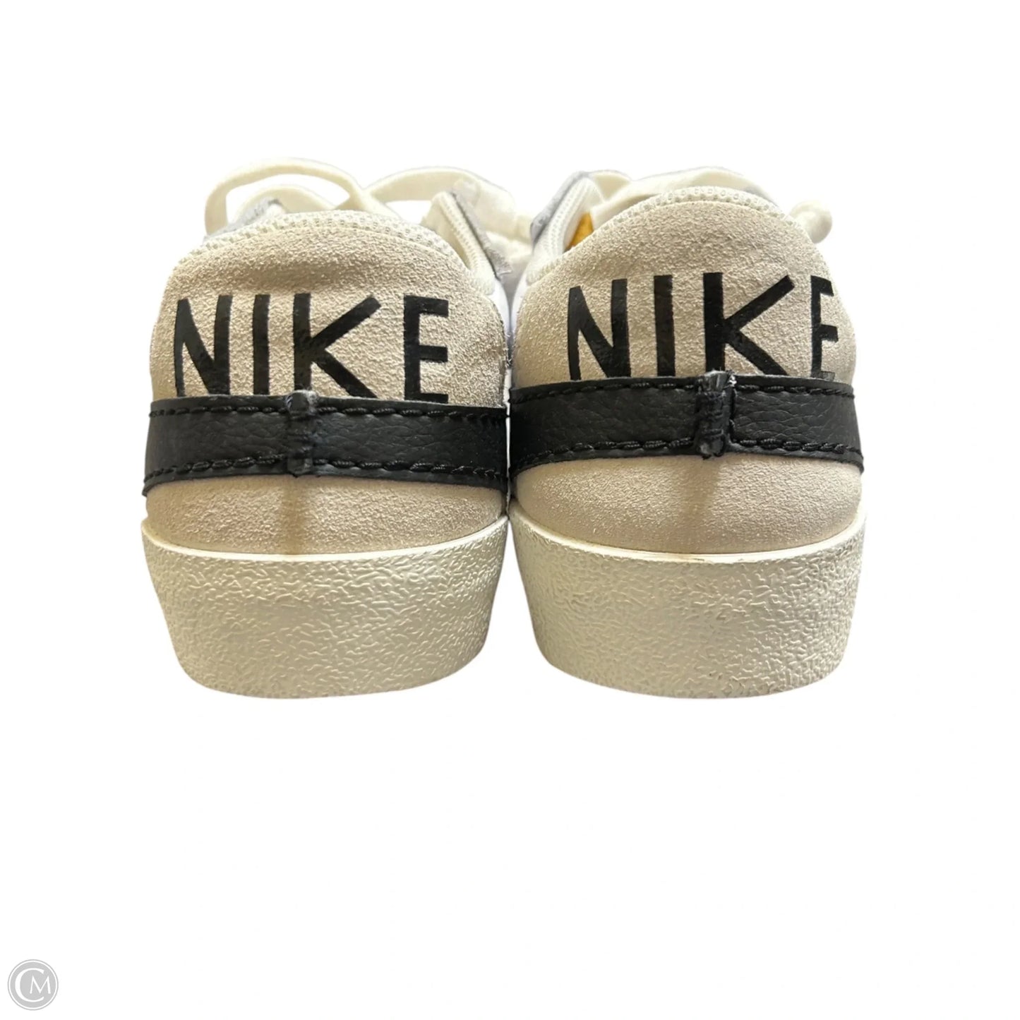 Shoes Sneakers By Nike In White, Size: 9.5