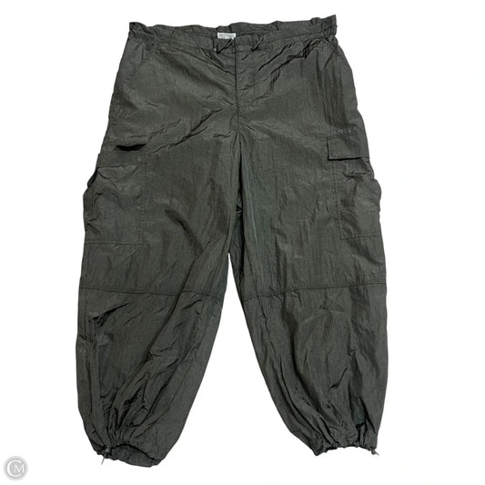 Pants Cargo & Utility By Future Collective In Green, Size: L