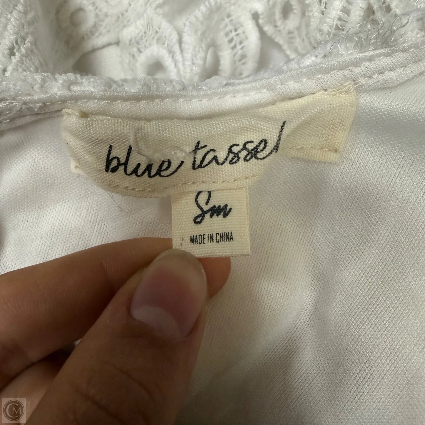 Top Short Sleeve By Blue Tassel In White, Size: S