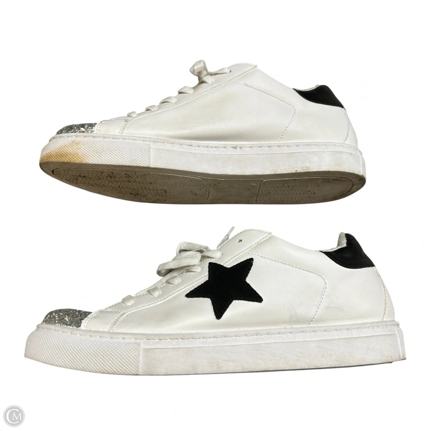 Shoes Sneakers By Steve Madden In White, Size: 10