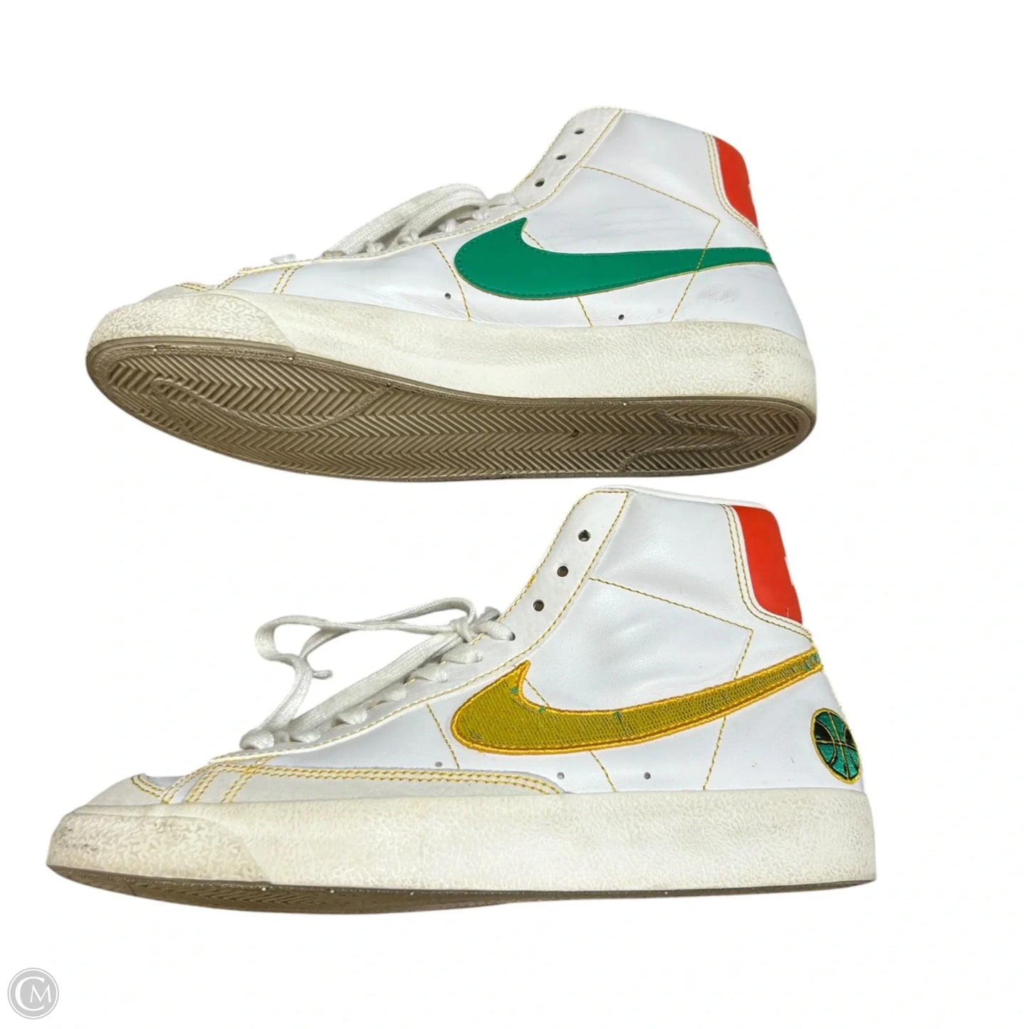 Shoes Sneakers By Nike In White & Yellow, Size: 9