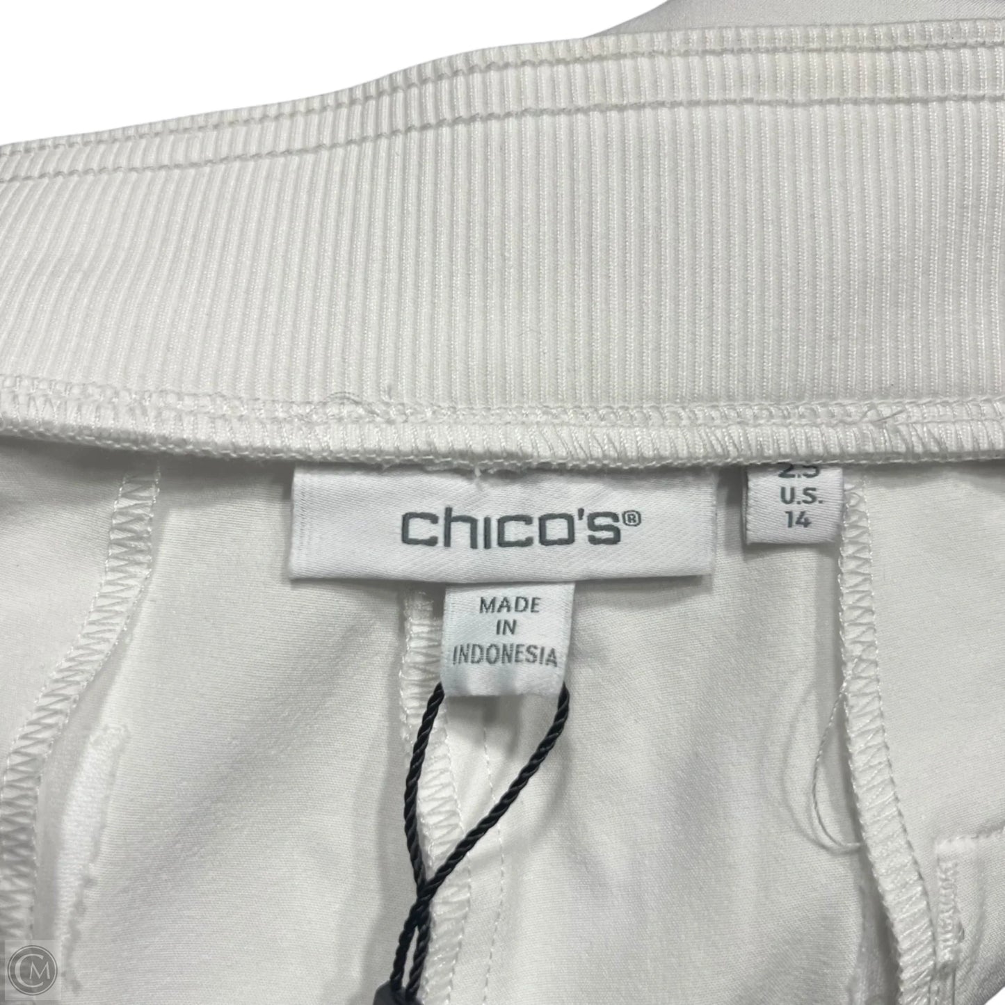 Athletic Pants By Chicos In White, Size: L