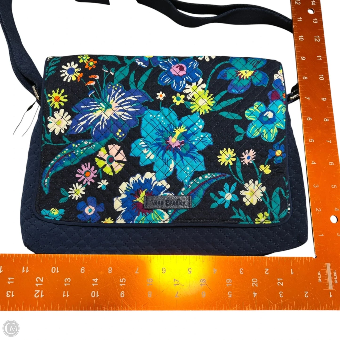 Handbag By Vera Bradley, Size: Medium